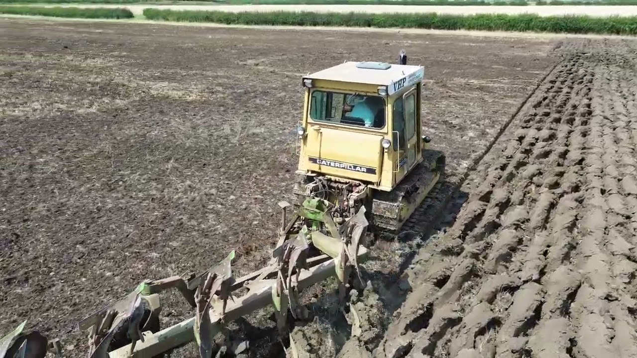 CAT D4E ploughing in Lincolnshire 1/08/24