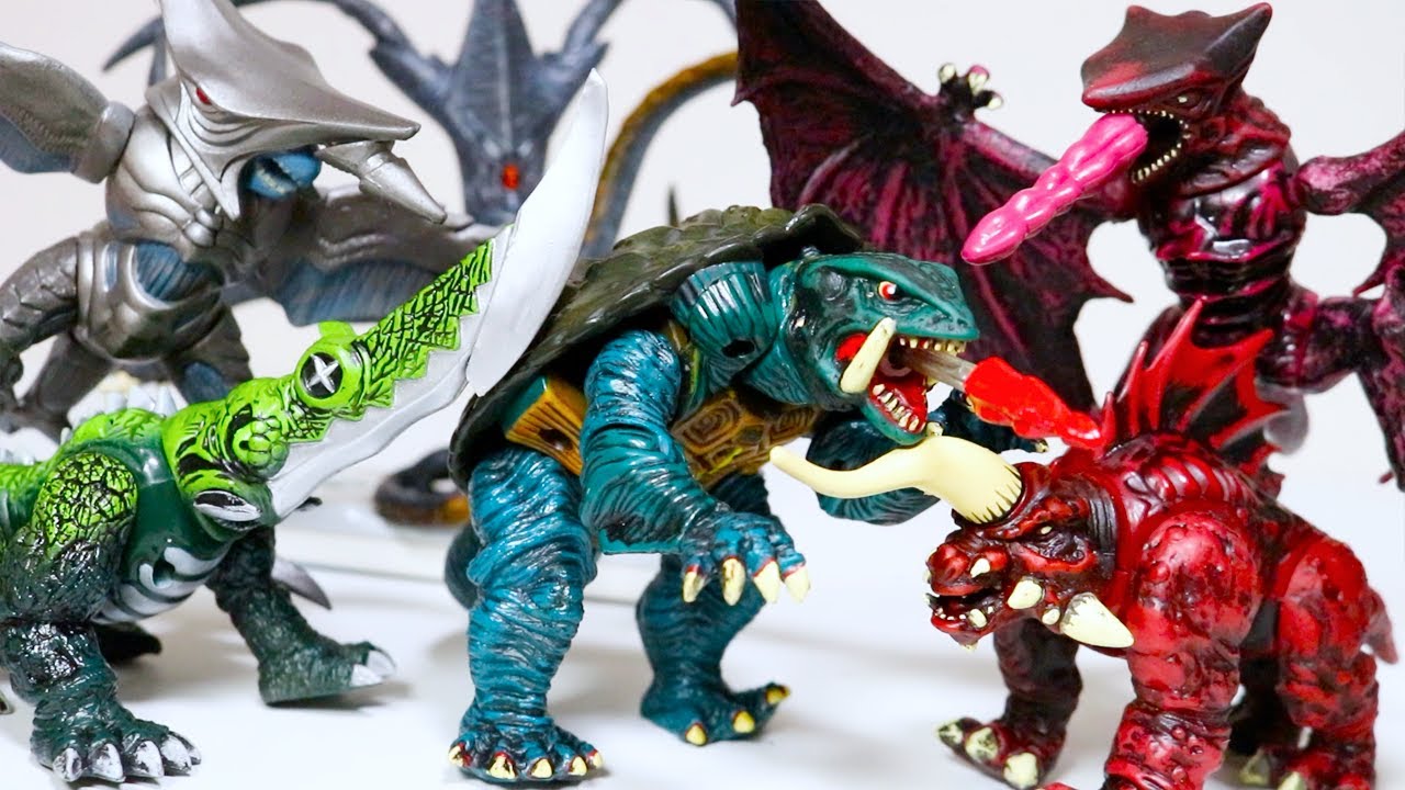 海外のガメラフィギュアを俳優の萩原聖人さんから貰った。
