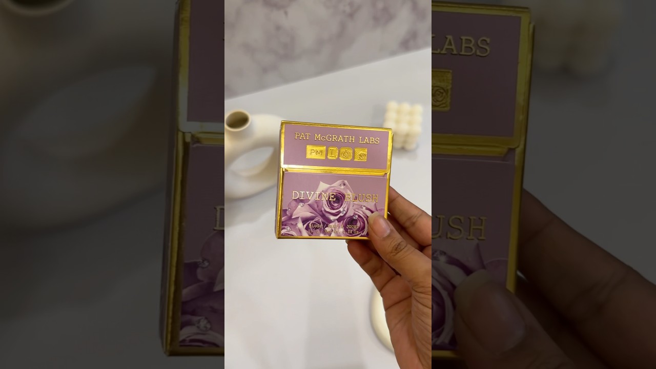 Unboxing my favourite blush of all time! PAT McGrath Labs Divine Blush - Cherish🩷❤️♥️💁🏻‍♀️