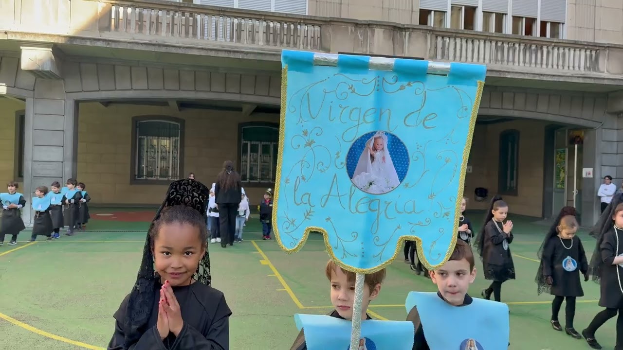 Procesión Infantil Educativa - Colegio Ntra. Sra. de Lourdes de Valladolid