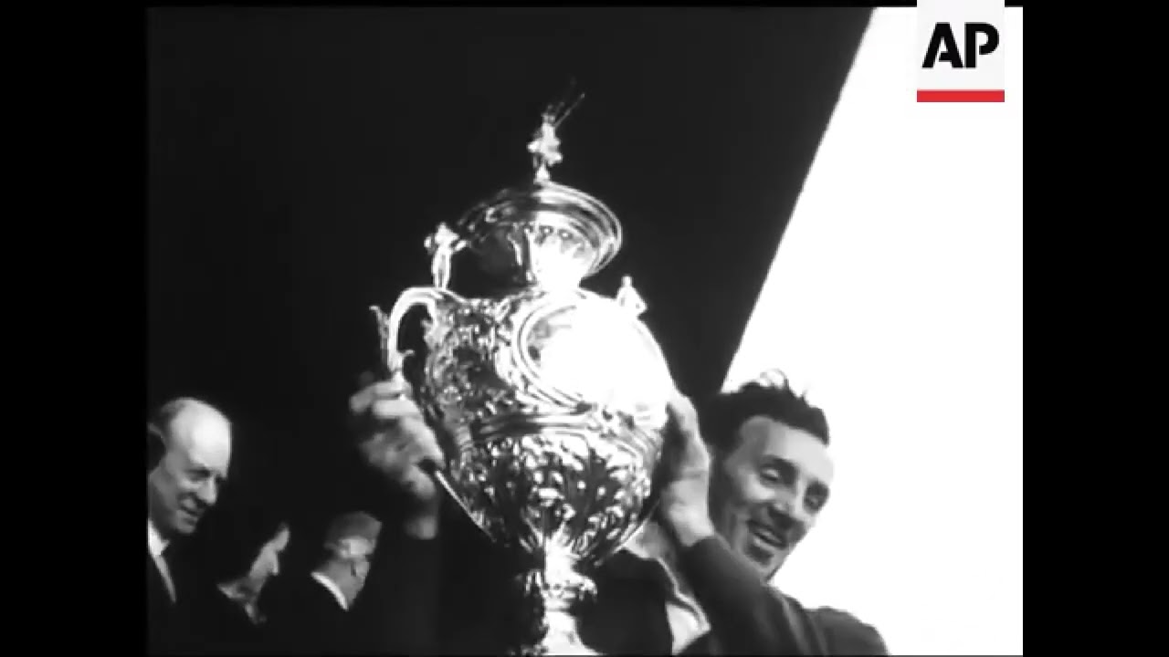 PATHE NEWS ROVERS FINALS