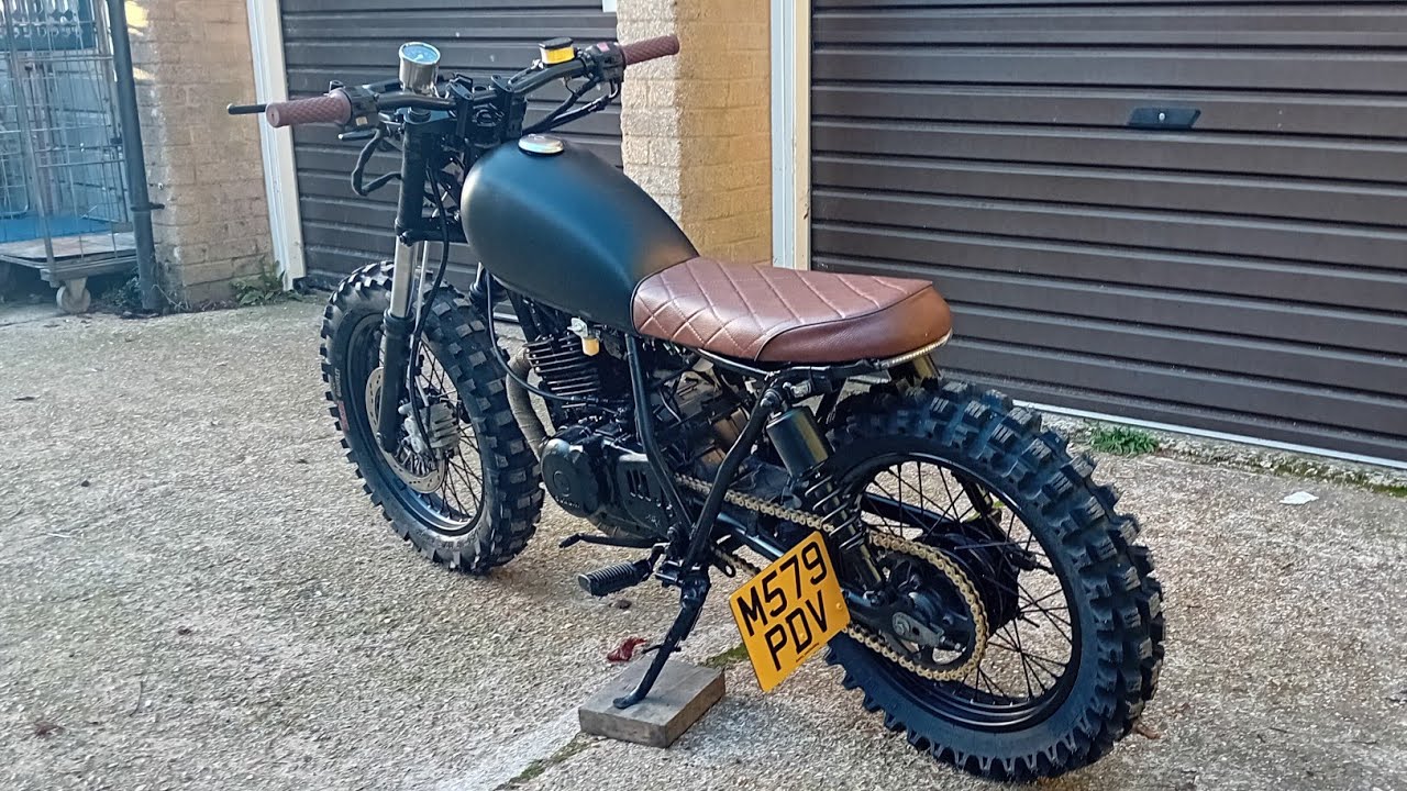 S3 E1 - SUZUKI TU250 STREET SCRAMBLER CAFE RACER ПОЛНЫЙ ТАЙМЛАПС.