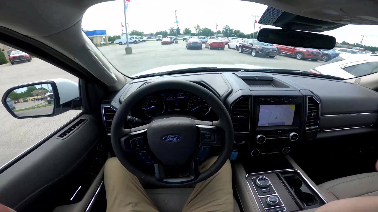 Ford Expedition 2020 года паркуется сам! | Демонстрация системы помощи при парковке Ford