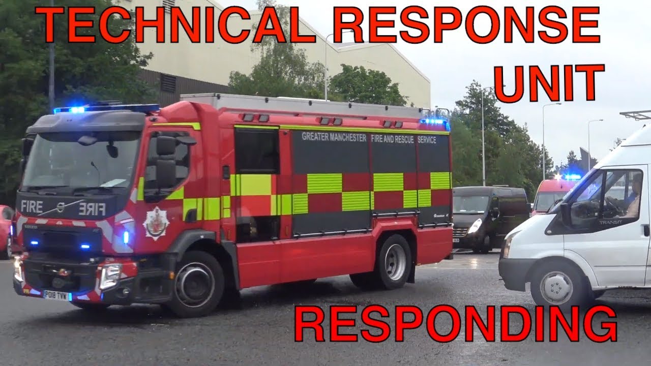 Ashton Technical Response Unit (TRU) Responding - Greater Manchester Fire And Rescue Service