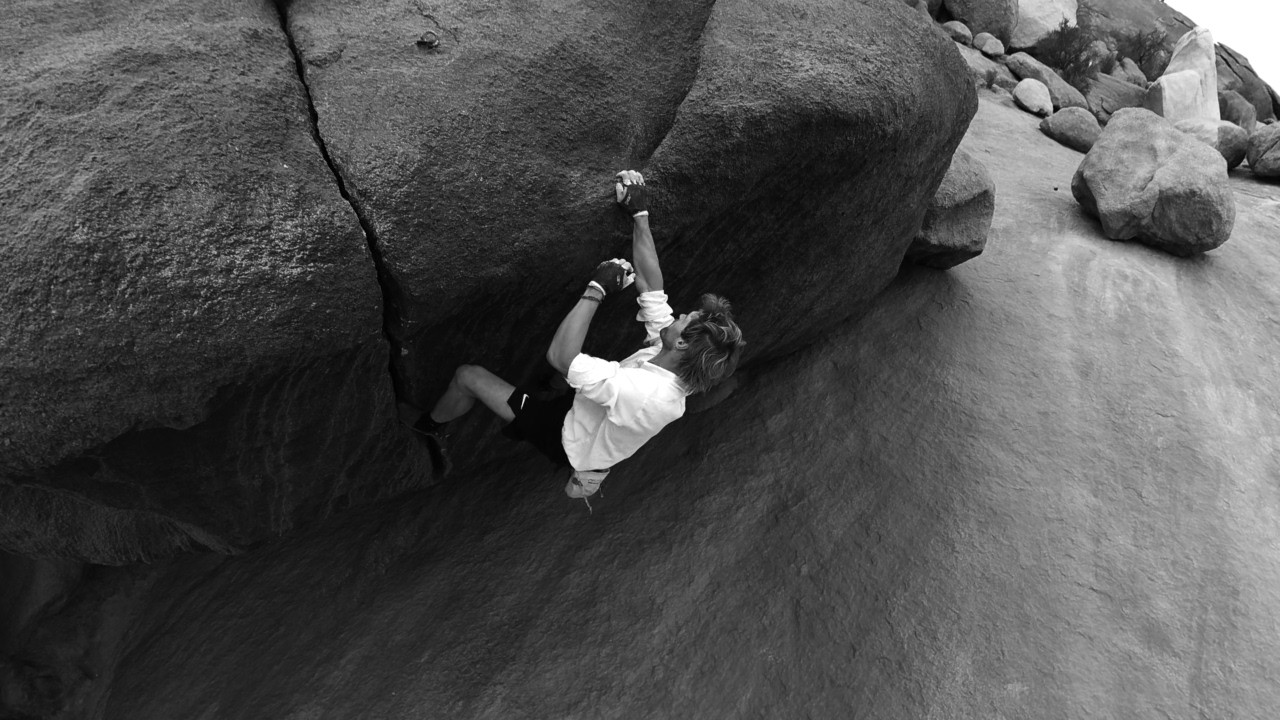 That's my YAM / Free Solo Negro Azabache / Painted Rocks Tafraout