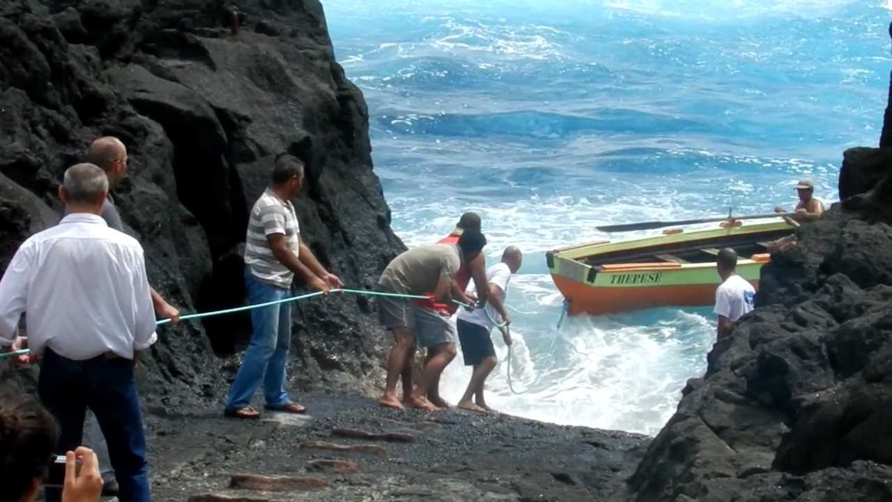 Accostage périlleux, Pêche, Saint Pilippe, REUNION
