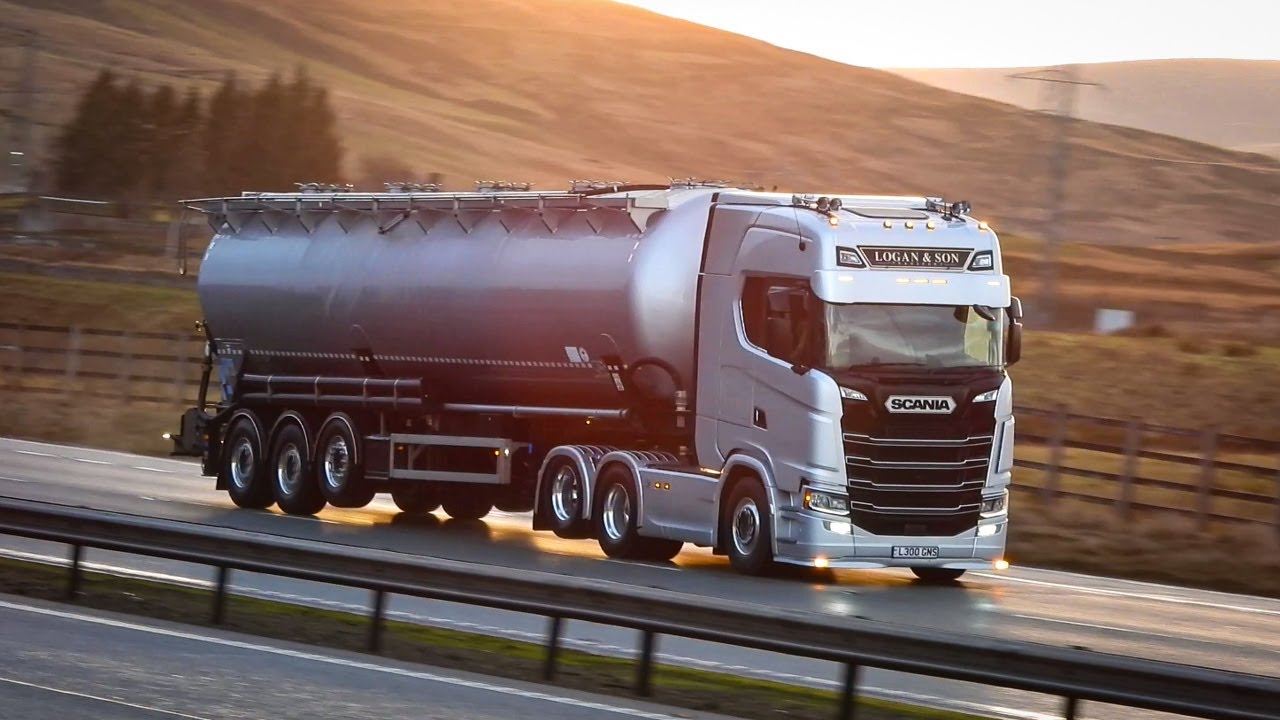 Truck Spotting in Scotland - A74(M)