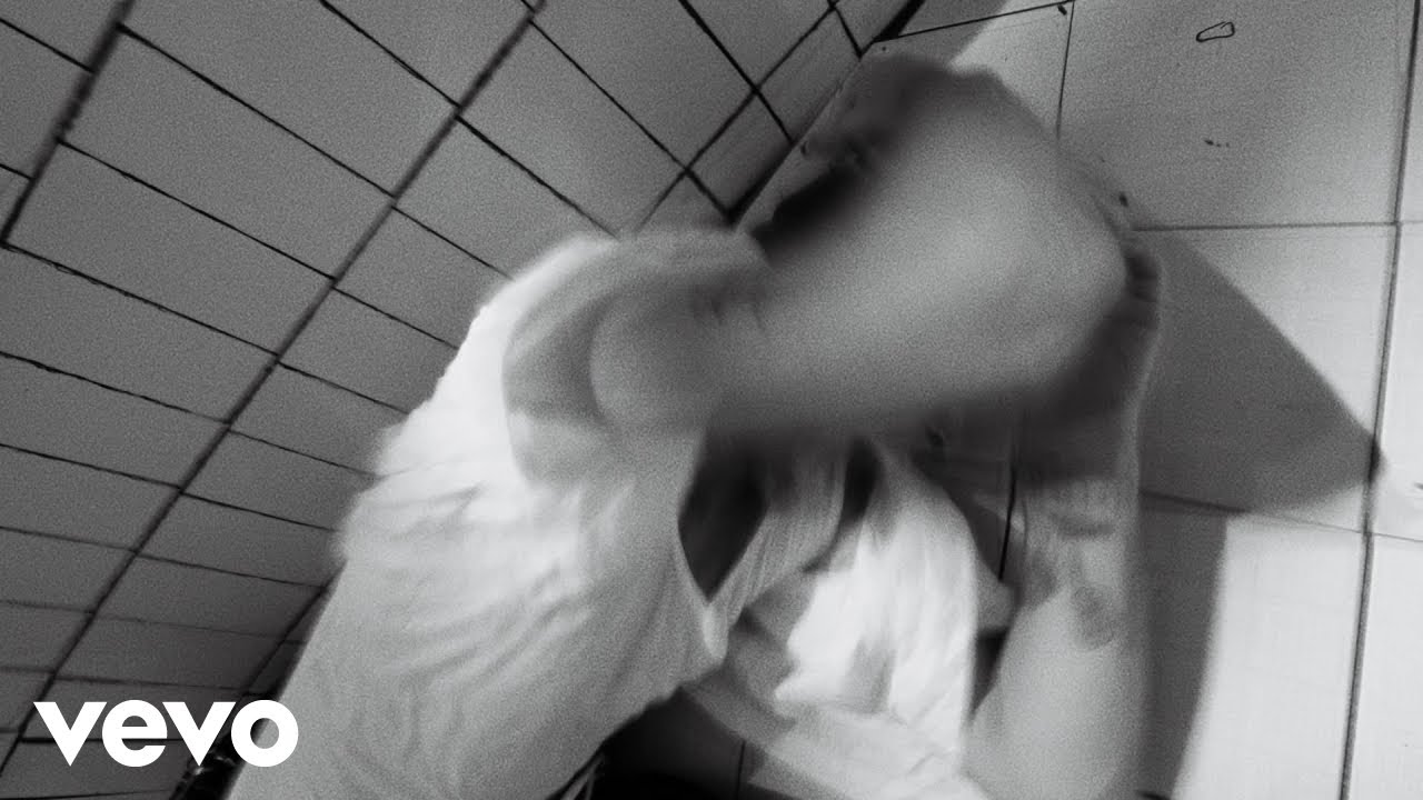 R&Oslash;ST - Thousand Mistakes