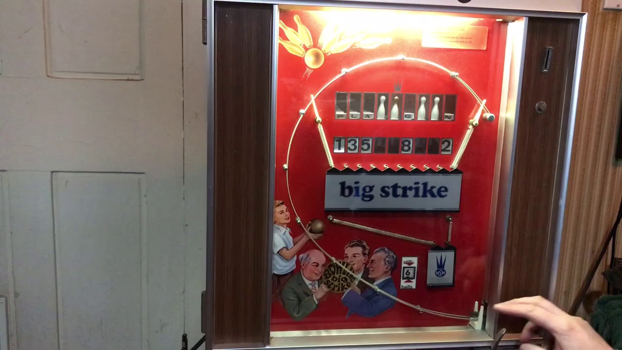 Big Strike Bowling NSM Germany Coin Operated Machine