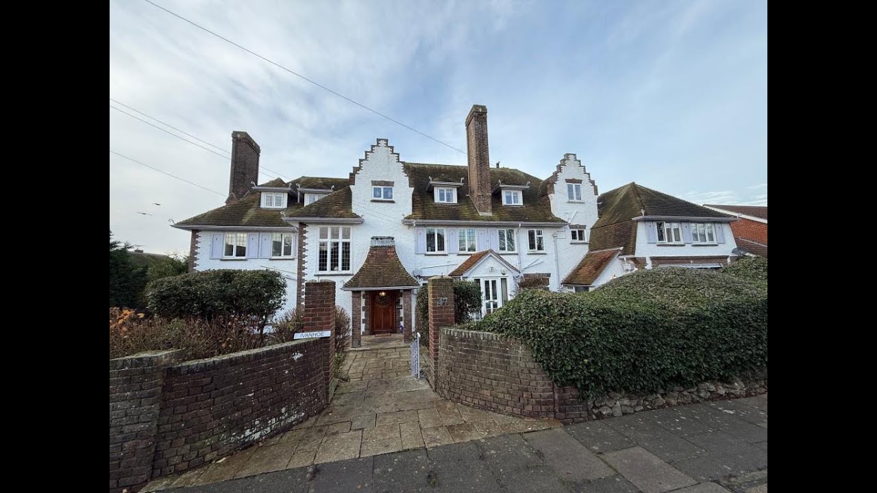 Flat 1, Ivanhoe, 47 Second Avenue, Frinton-on-Sea, Essex, CO13 9LY - February 2026 Auction