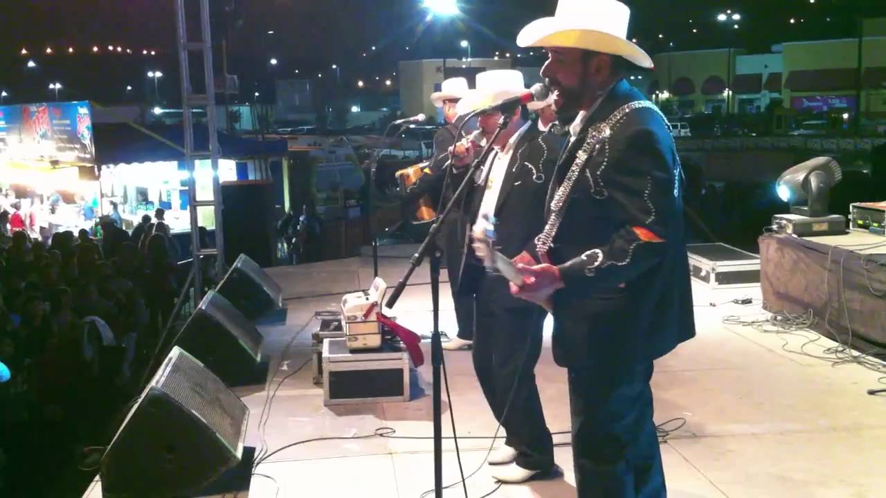 los incomparables de tijuana-esta de parranda el jefe  y el #1