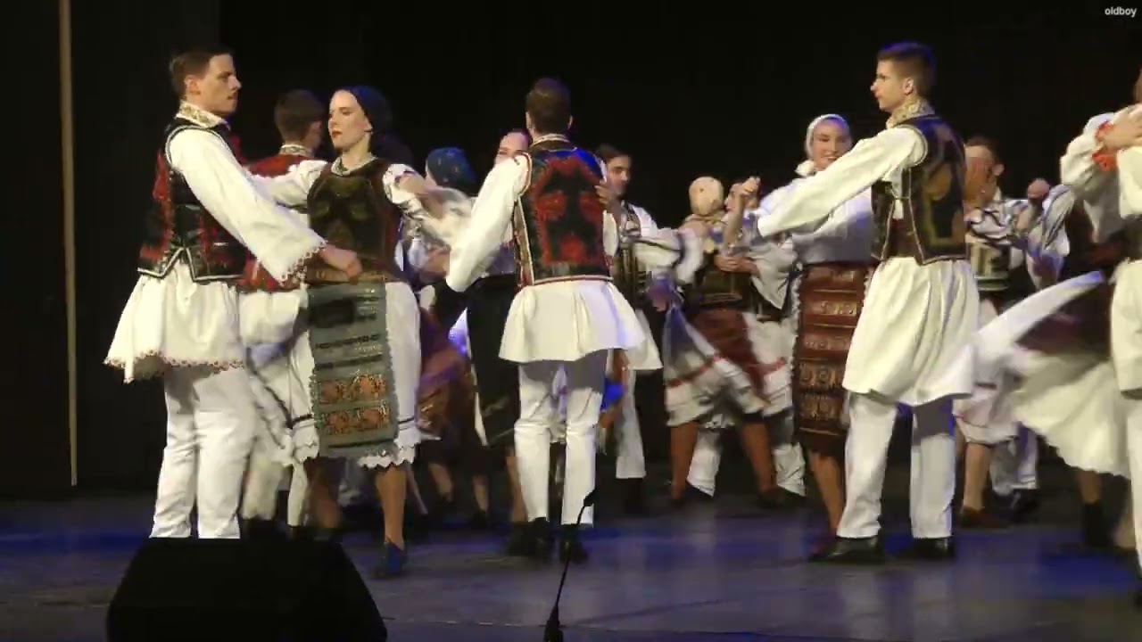 Fóti Tánctársulat - Halmosdi román táncok