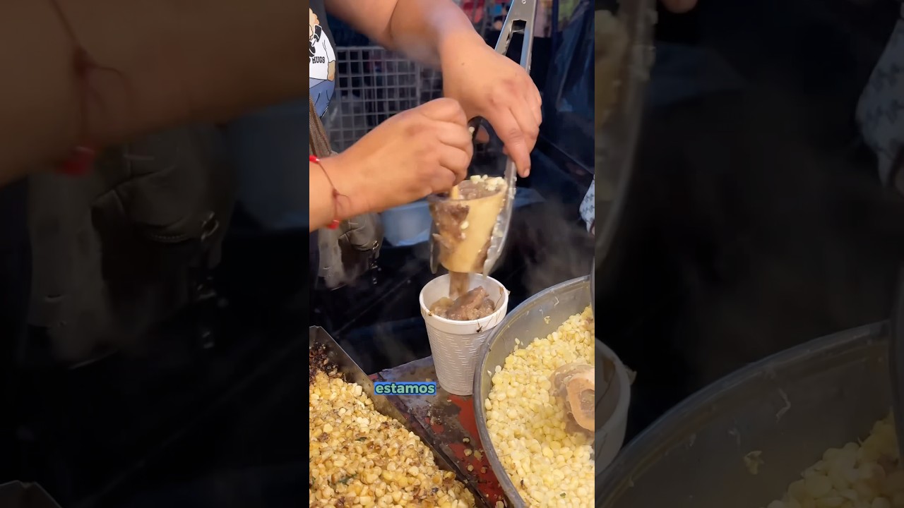 Los esquites con tuetano muy sabrosos de Coyoac&aacute;n #esquites #cdmx #coyoac&aacute;n