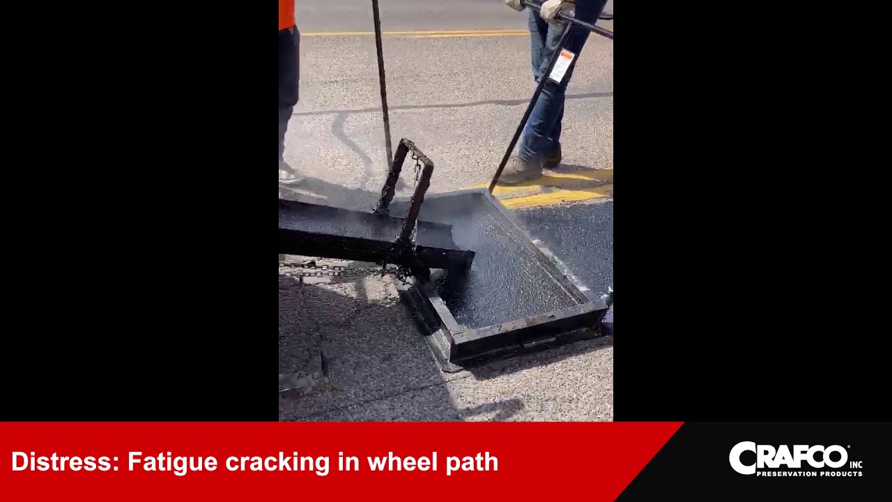 Crafco Mastic One: Repairing fatigue cracking in wheel path