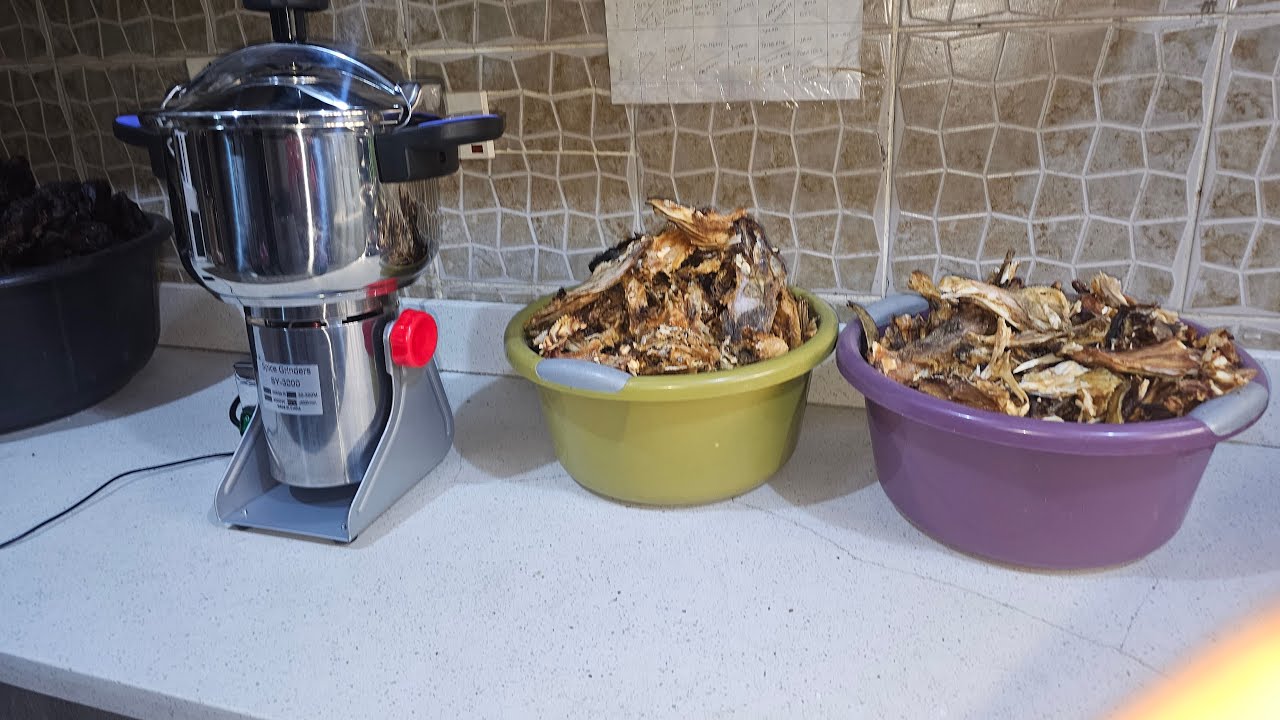 producing stockfish head powder for the first time