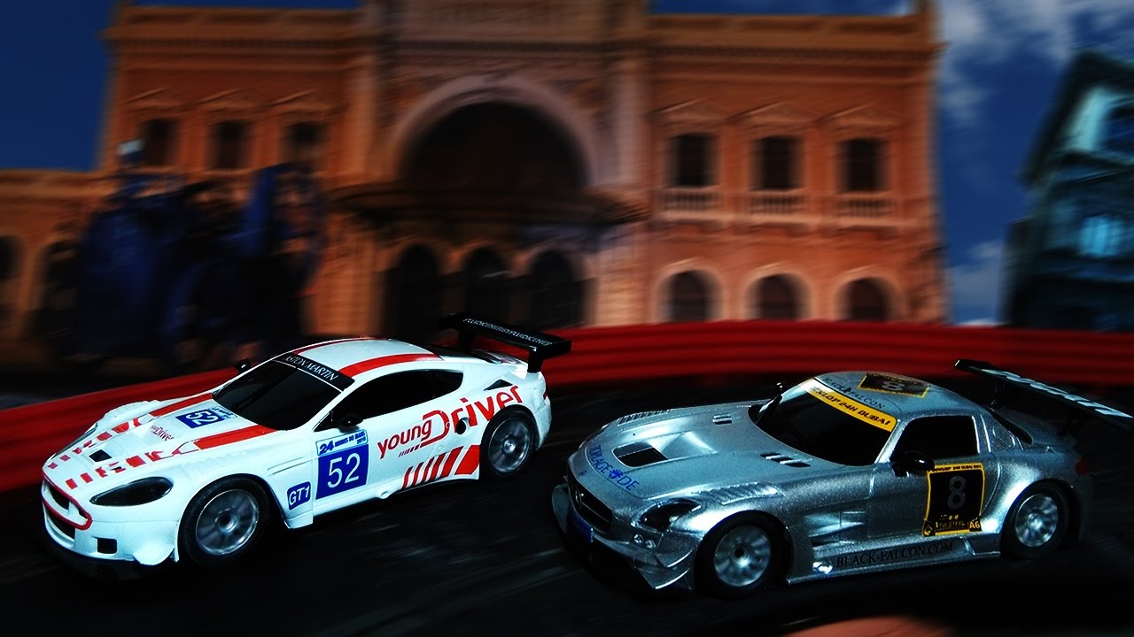 Mercedes SLS AMG GT3 vs Aston Martin DBR 9 de Scalextric