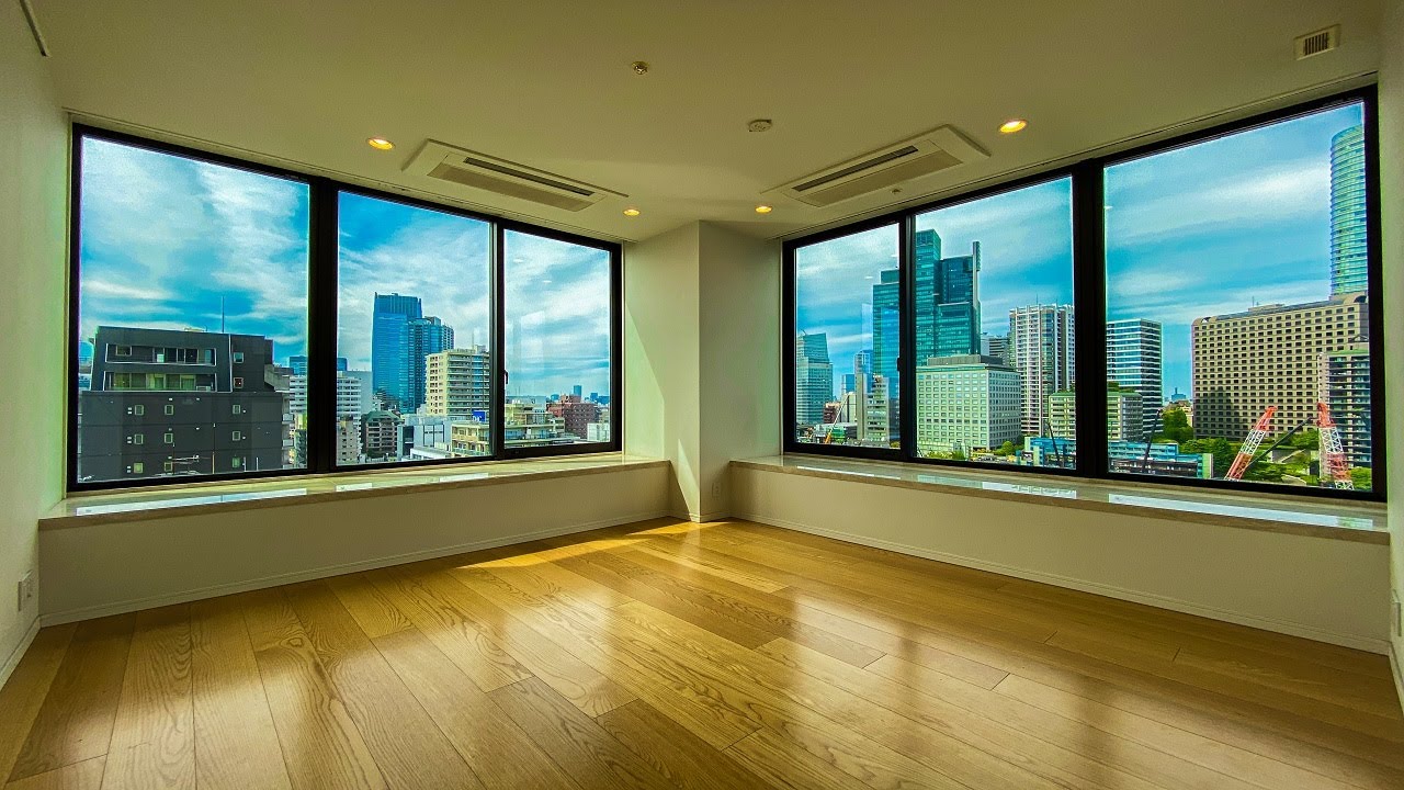 【高級マンション】眺望のよい開放的なお部屋。麻布台の高級住宅街に位置するタワーマンション。「グランスイート麻布台ヒルトップタワー」