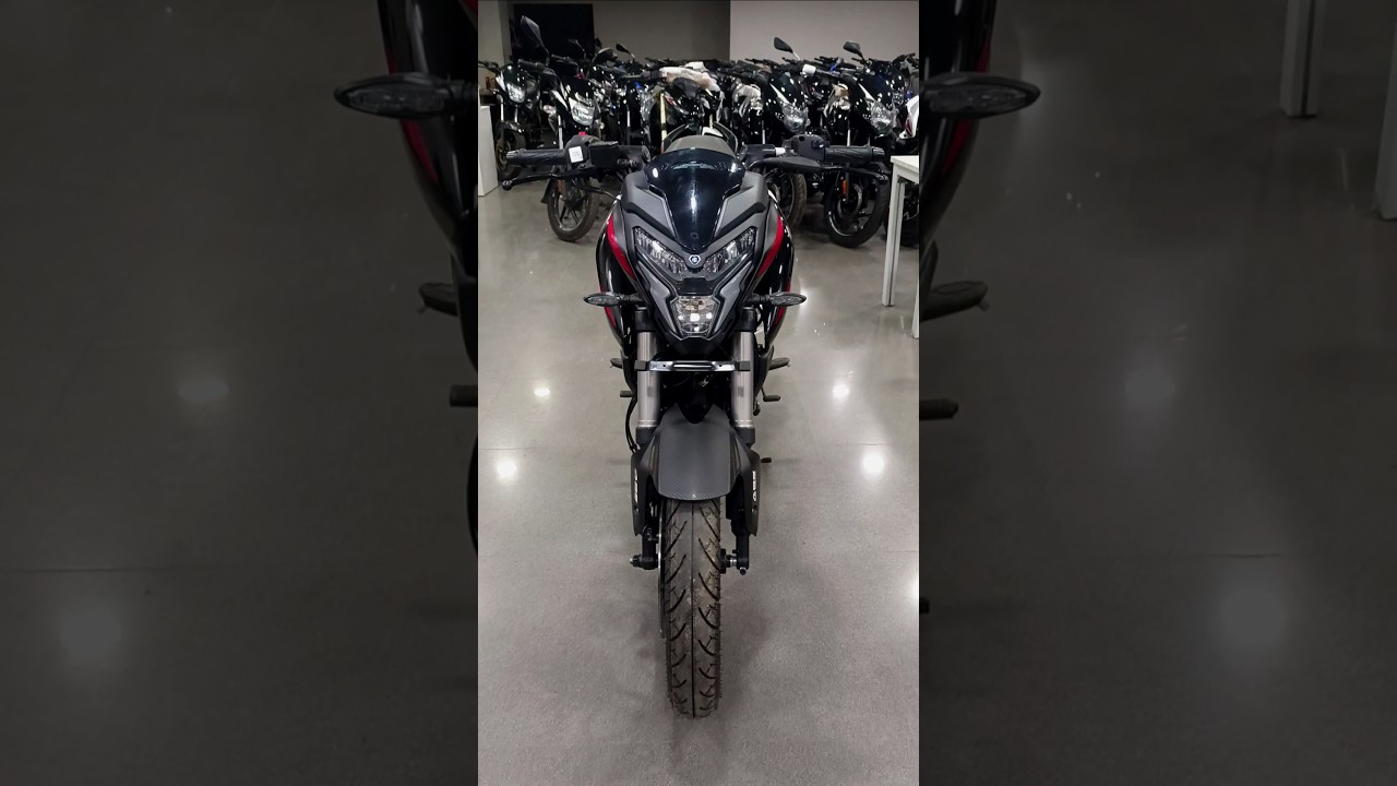 PULSAR NS 160 🔥🔥 2025 BLACK COLOUR 🌸🌸 #qayamat #ns160 #shorts #explore #explore #pulsar