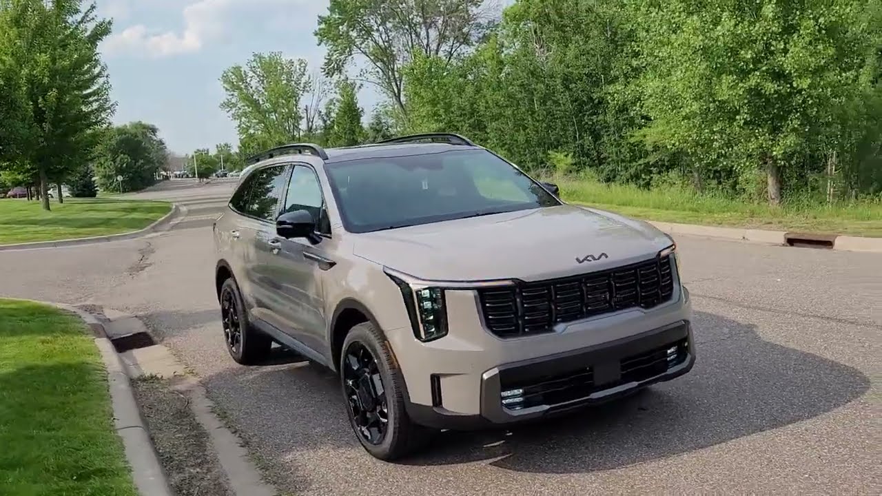 2025 Kia Sorento SX Prestidge X-Line.  Road Rider Brown with Olive Interior  Quick Walk Around