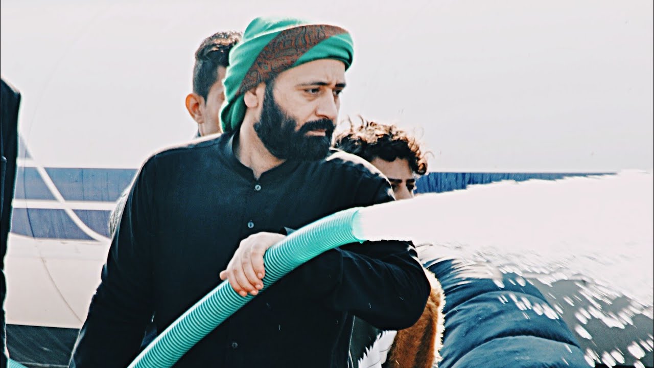 السيد علي الطالقاني ينظف الشوارع في ميسان