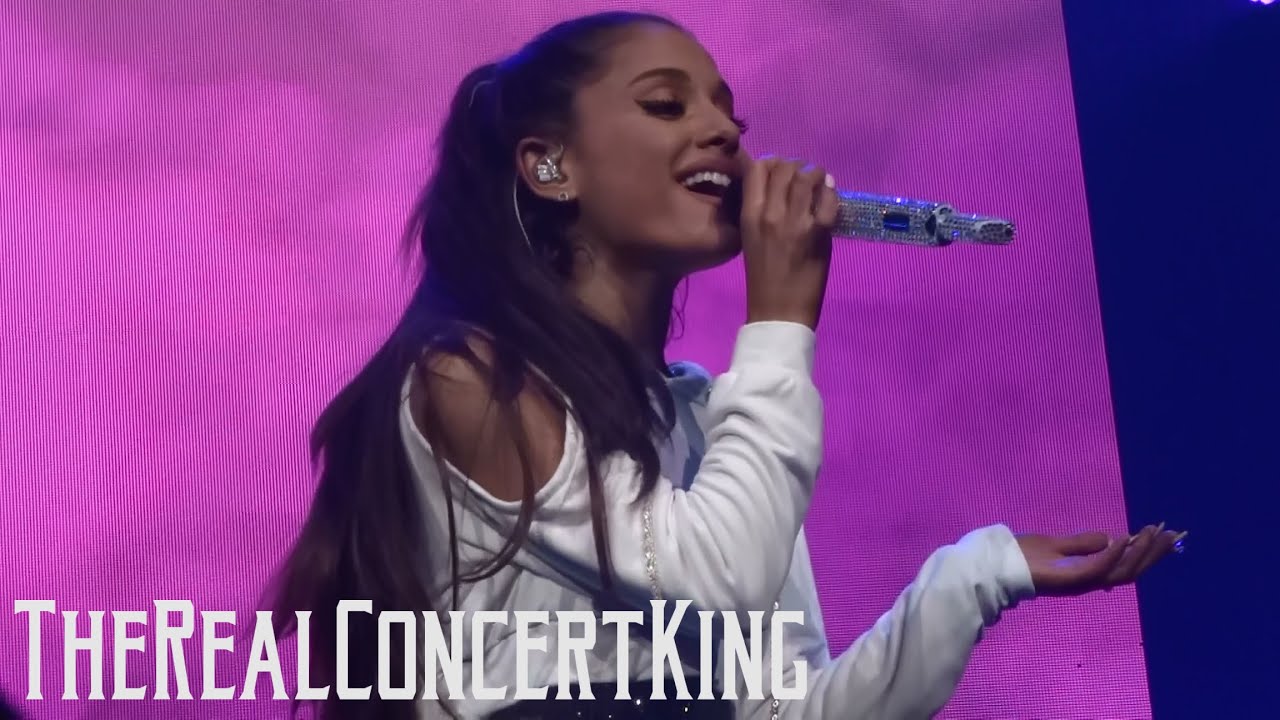 Ariana Grande - 