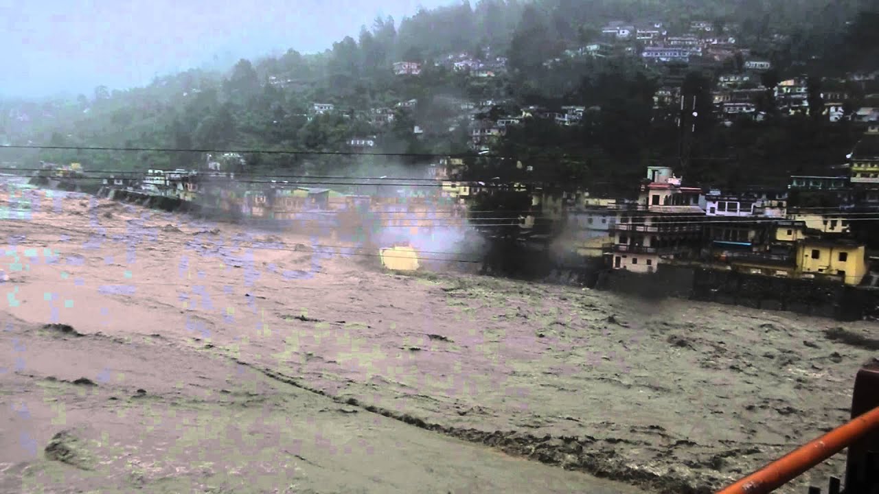 Live Video of house damaged in Tiloth Uttarkashi- By SBMA Uttarkashi