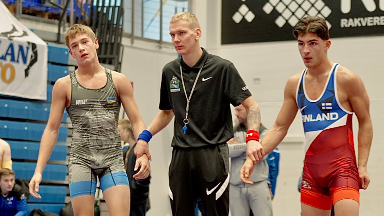 U15 Ramin Yousefi (FIN) vs Marko Kovaliov (UKR) 62kg. Greco-roman boys youth wrestling. B-cam-man