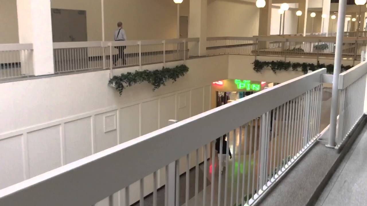 Ace's Adventures: DEAD MALL : Main Place Mall: Buffalo NY