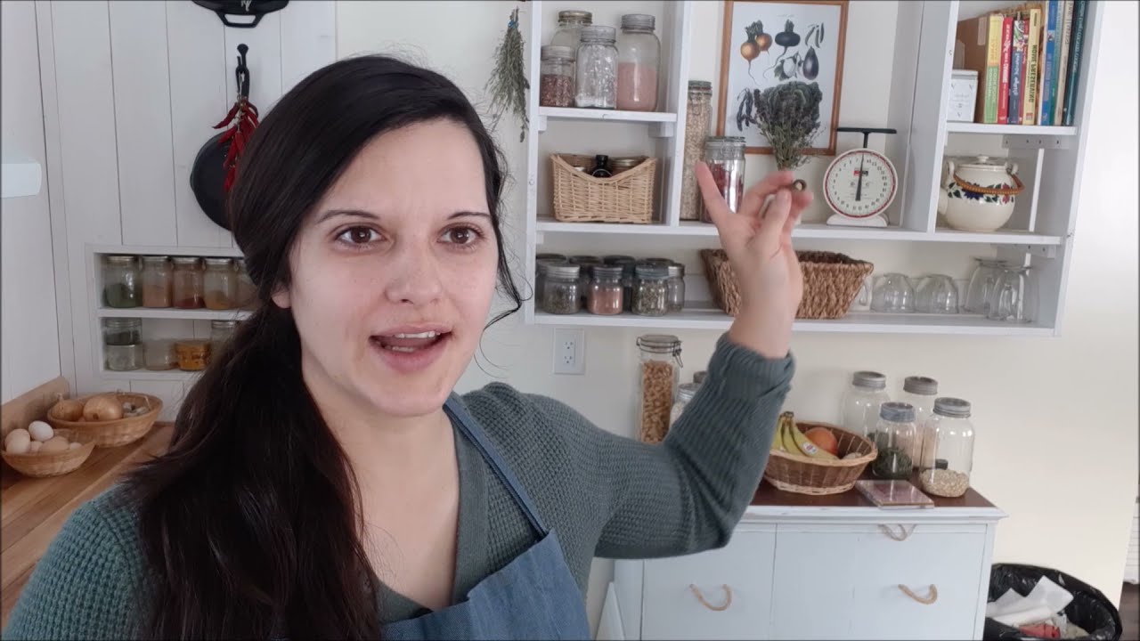 My Favorite, Vintage-Inspired Art for the Cottage Kitchen