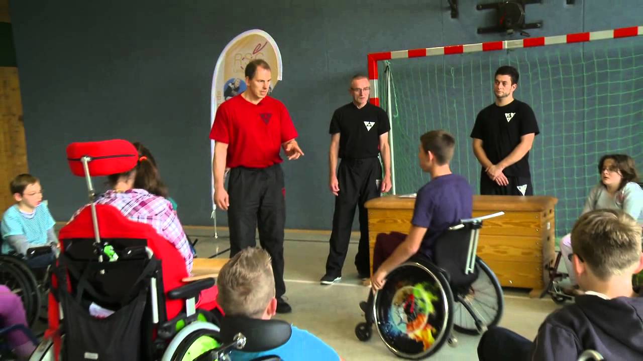 OFES - Selbstverteidigung im Rollstuhl