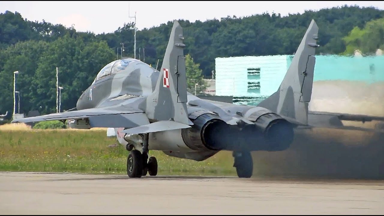 MiG-29 Polish Air Force Departs Gilze-Rijen Opendag 2014