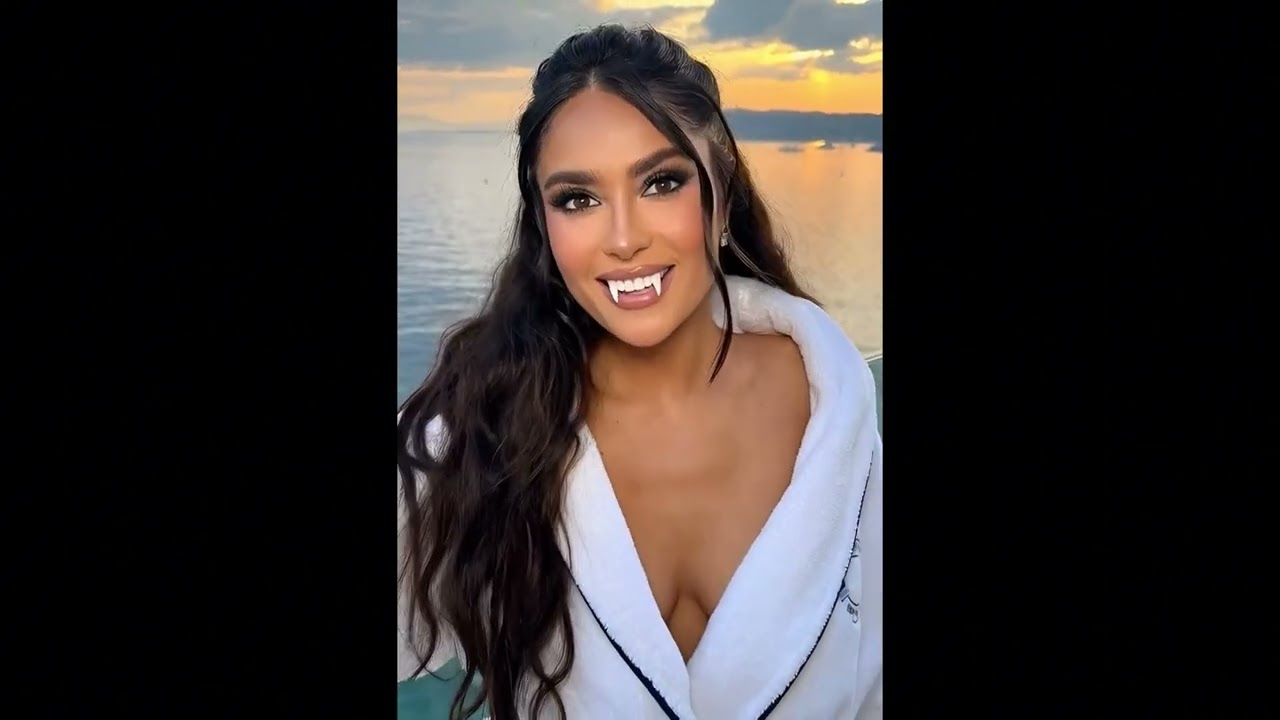 Salma Hayek’s Fangs Reveal!