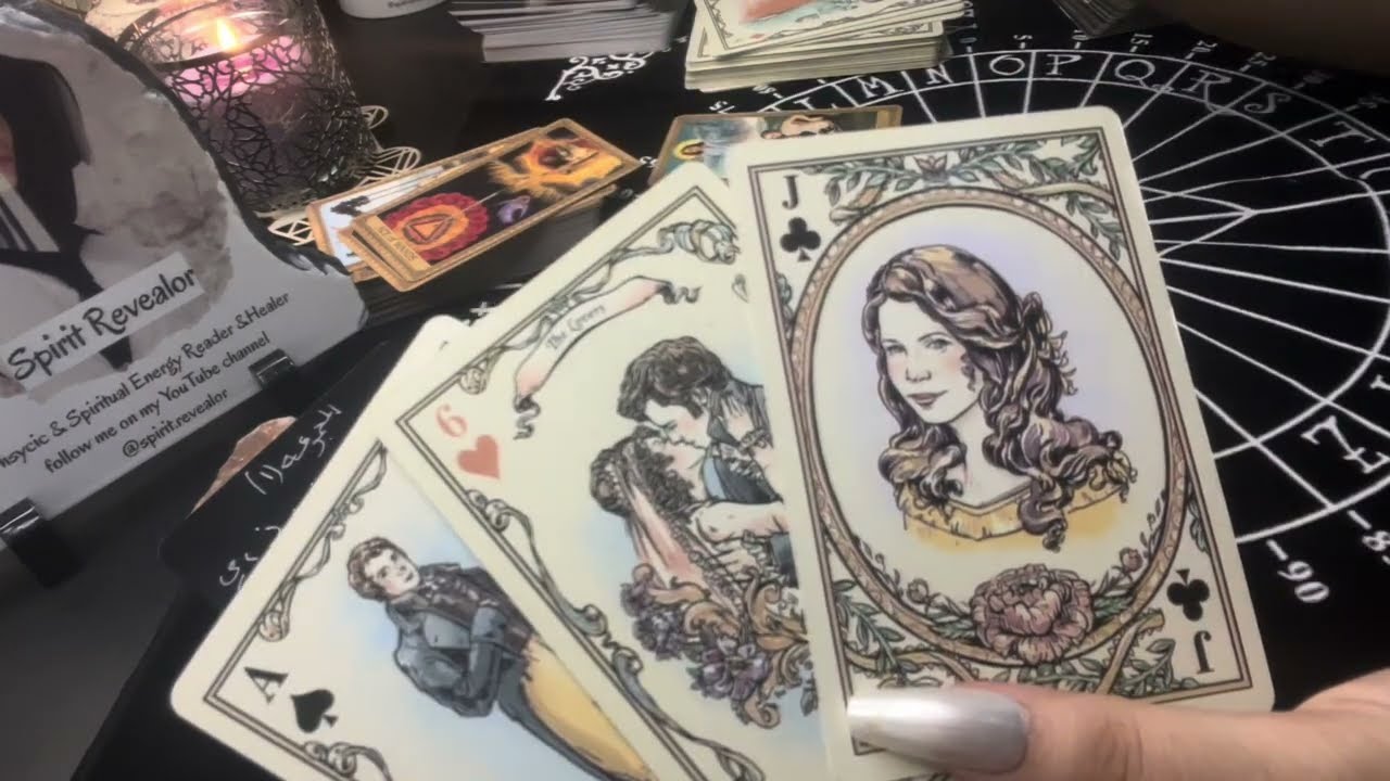 ضع شخص ببالك واعرف ماذا يقول عنك!ما هو انطباعه عنك اول ما التقى بك!كيف يرى شخصيتك!مشاعره تجاهك!