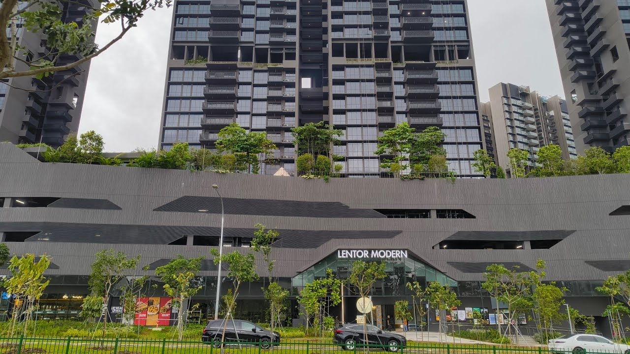 Pedestrian Footage Singapore | Lentor To Yio Chu Kang