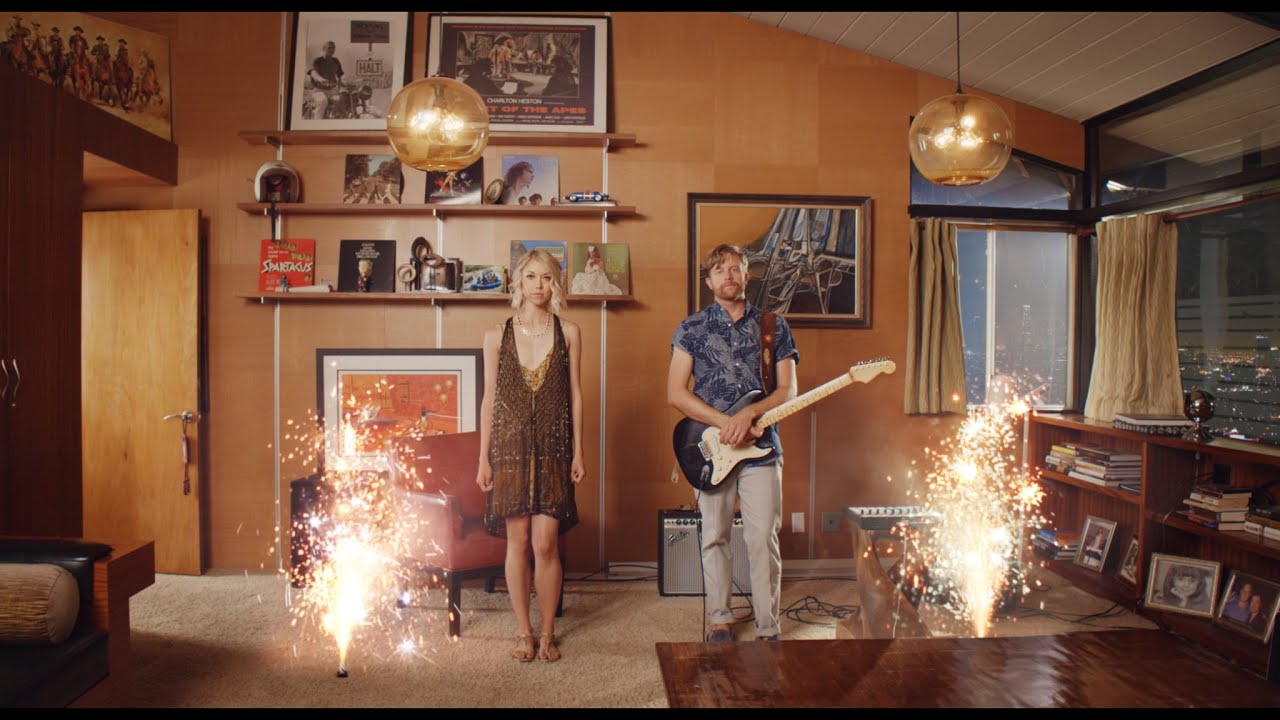 Mexico City Blondes - Fade [Official Video]