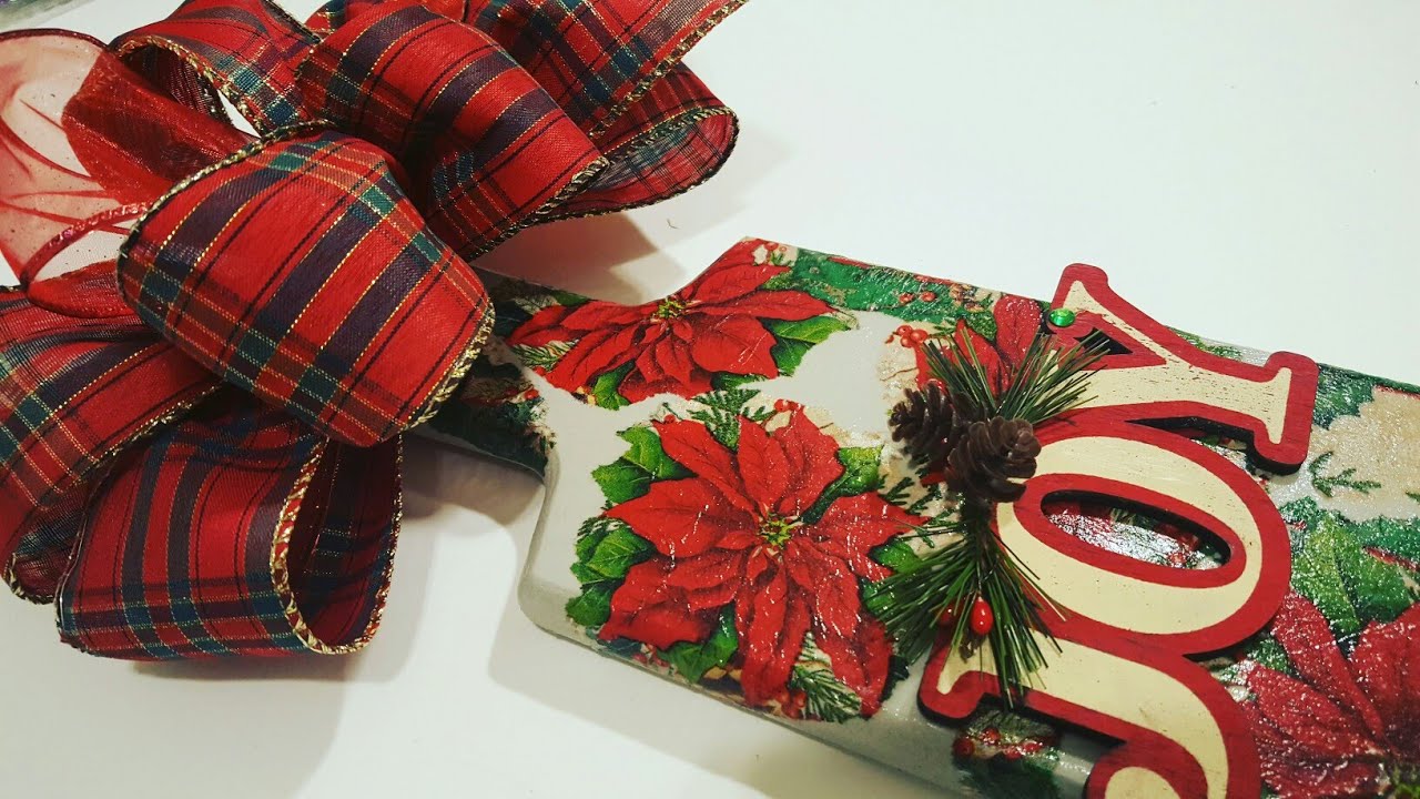 UPCYCLED CUTTING BOARD  | MOD PODGE NAPKINS | CHRISTMAS CRAFTS