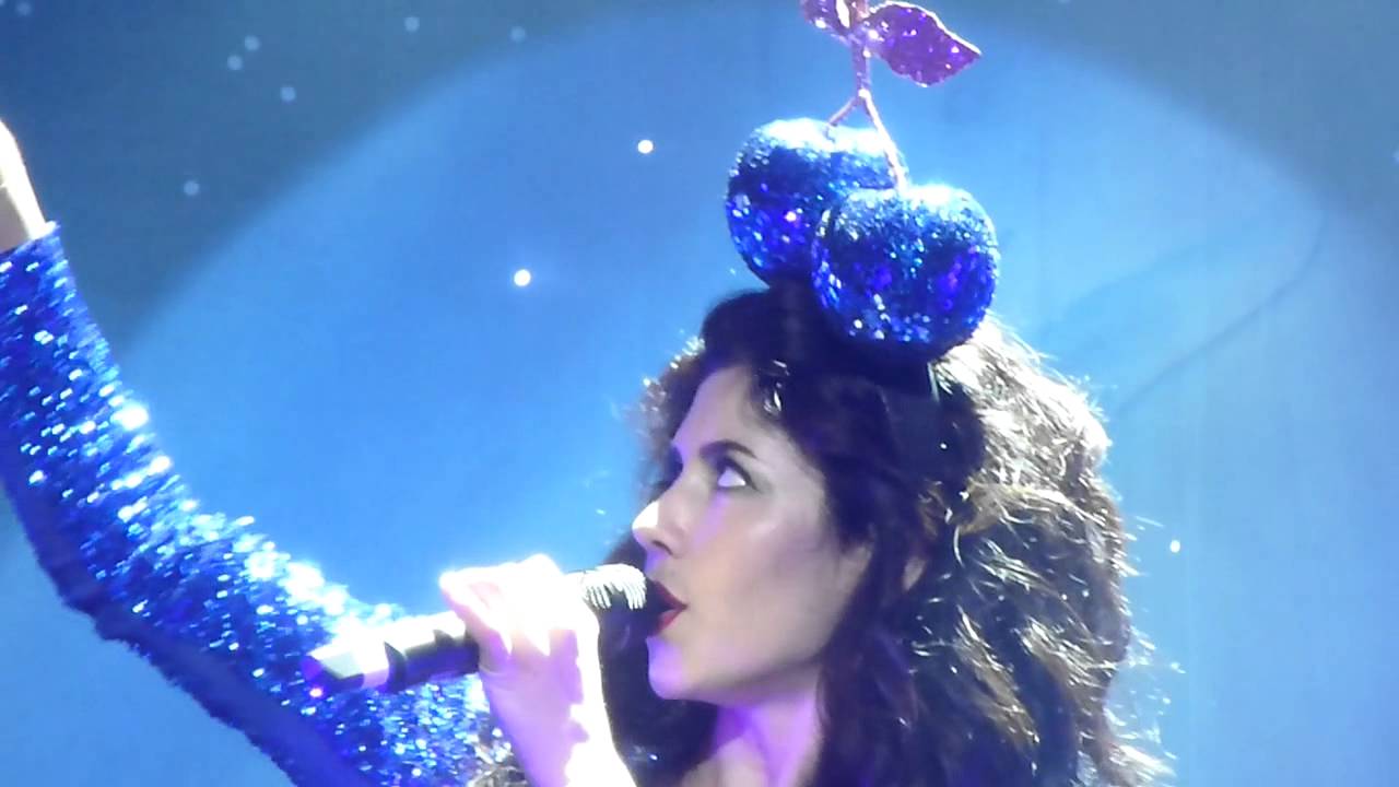 Marina and the Diamonds - Froot - Live - Fox Theater, Oakland 10/21/2015