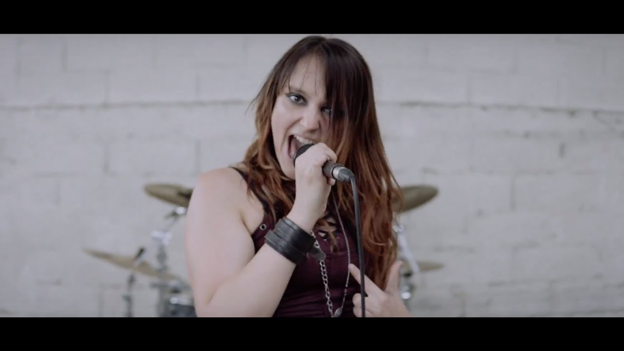 The Foxy Ladies - Under Control (Official Video)