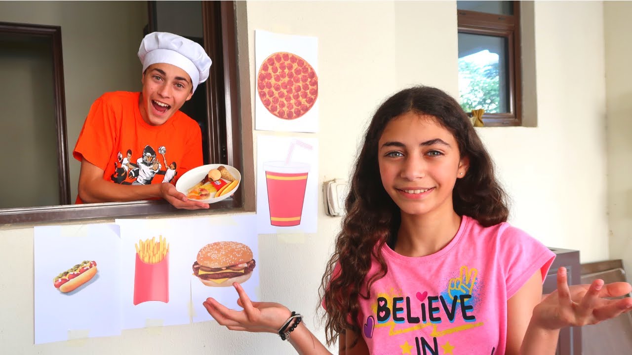 Heidi and Zidane's Pizza and Food Drive-Thru Adventure!