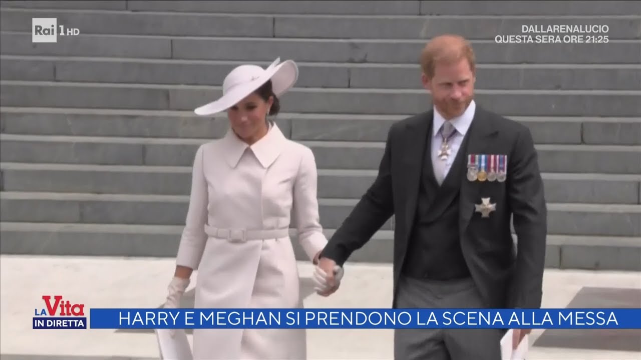 Harry e Meghan Markle si riprendono la scena alla messa - La vita in diretta 03/06/2022