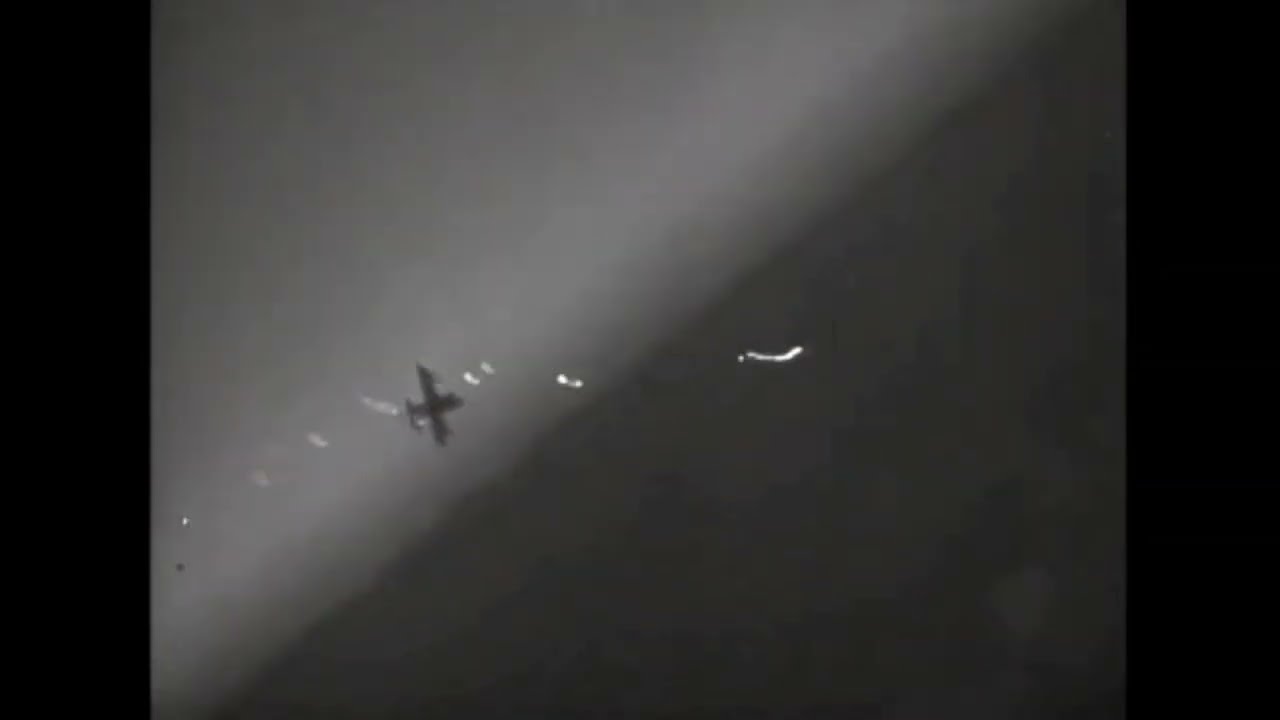【ガンカメラ】米軍機と交戦する二式水上戦闘機