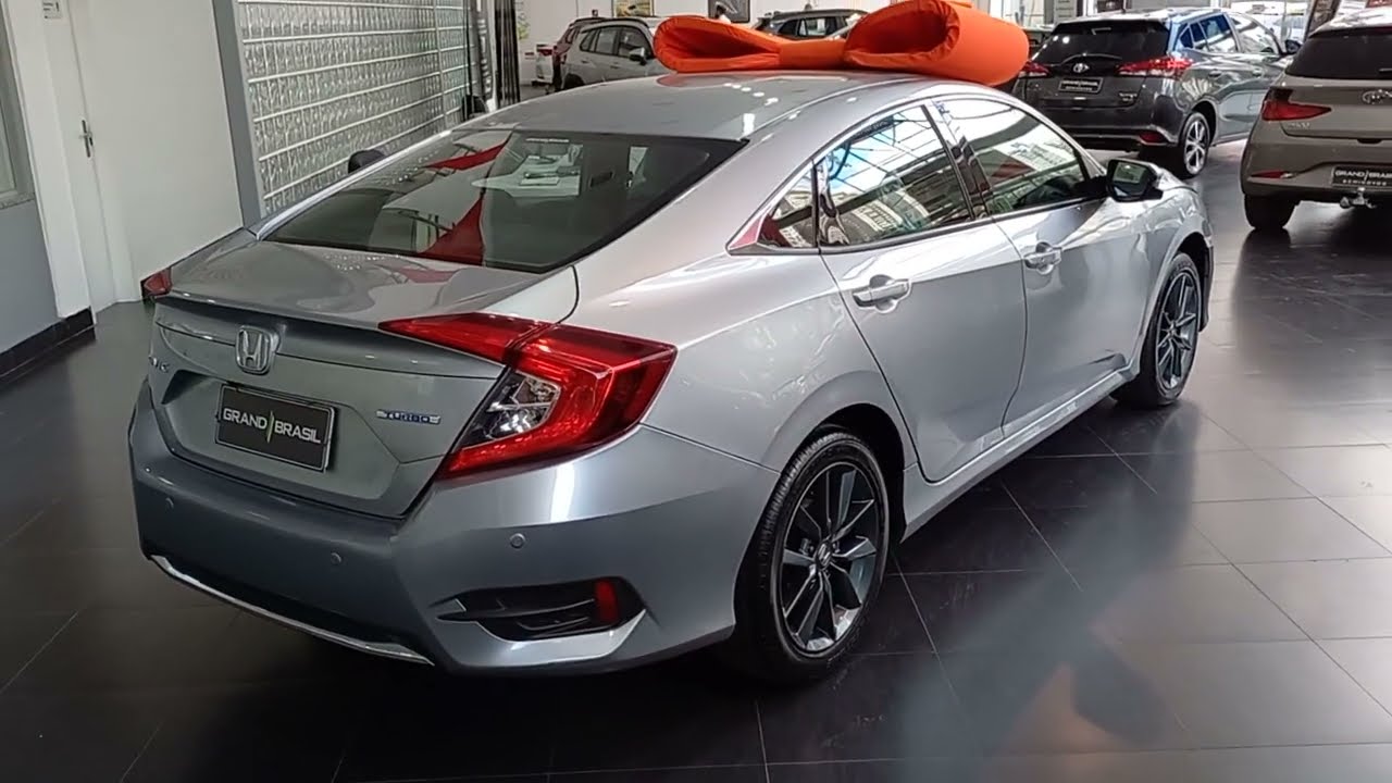 Honda Civic Touring Turbo 2020 / impecável.