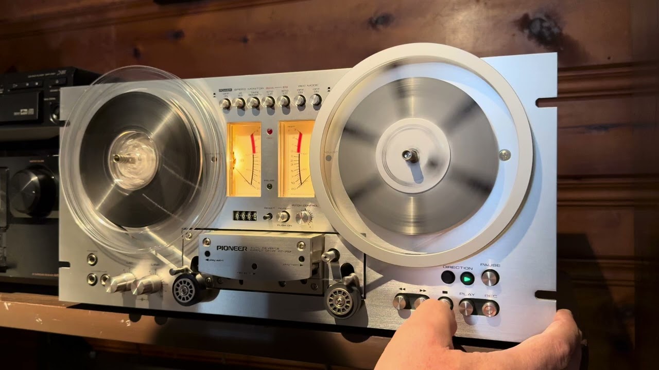 Pioneer RT-707 Reel to Reel Tape Deck.