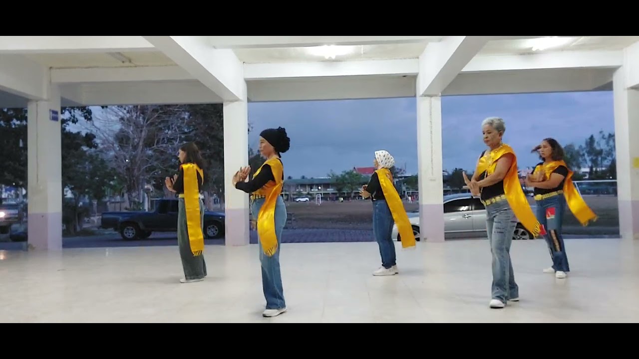 ห่มสไบใส่ยีนต์ ไทยดำรำพัน ขอบคุณ อ.นิรันดร์ จันทร์น้อย