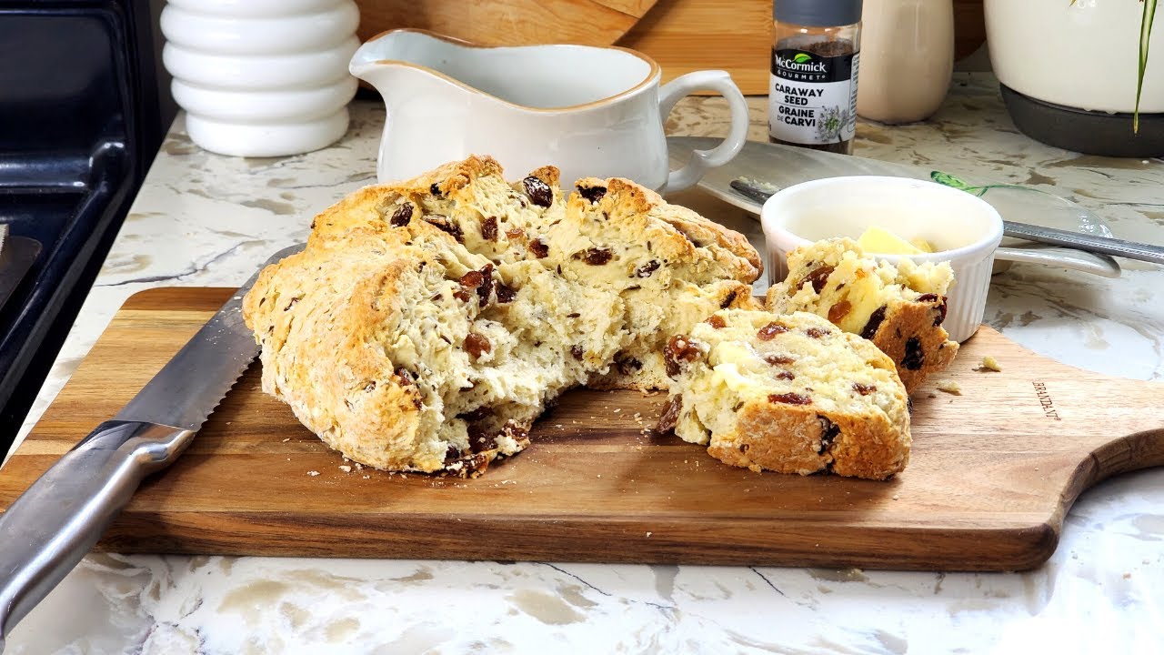 Easy Irish Soda Bread With Raisins and Caraway Seeds