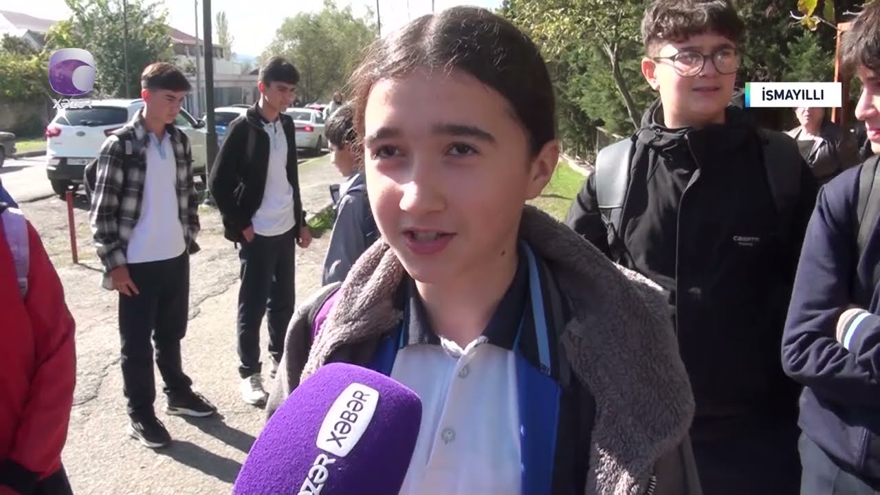 Bəzi məktəblərdə qızlara şalvar geyinməyə niyə icazə verilmir?