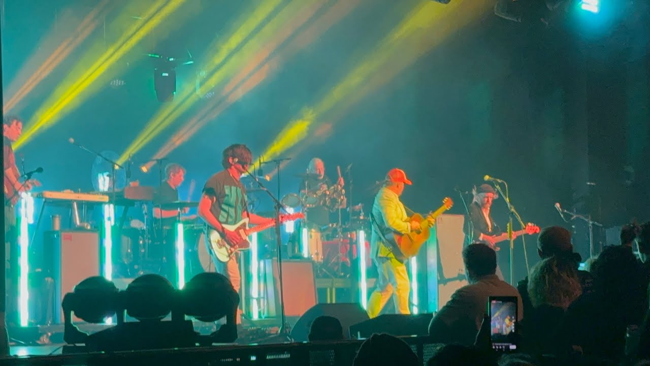 Modest Mouse full concert 10/21/2025 Brooklyn Paramount, New York, NY
