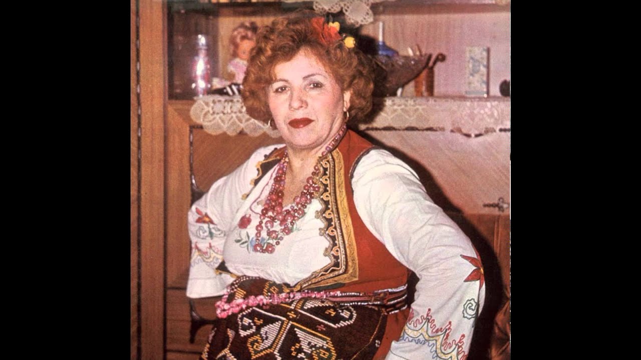 Vaska Ilieva - Ne me žalno gledaj majko