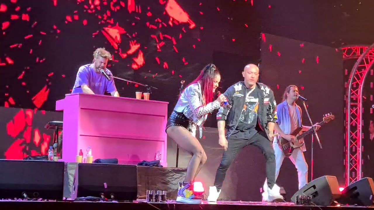 AQUA - Roses Are Red. LIVE @ Adrenaline Stadium, Moscow. 12.12.2021