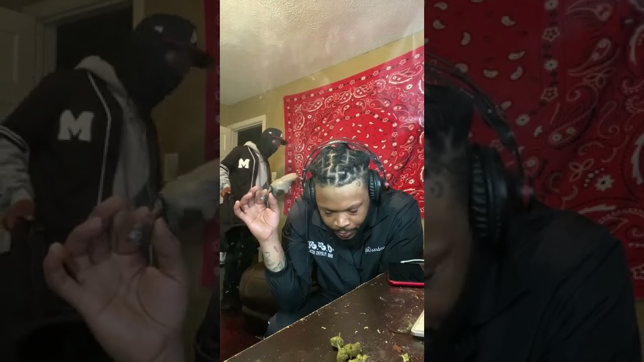 WHEN THE WEED TOO LOUD 😂😂😂#OPA 3/25
